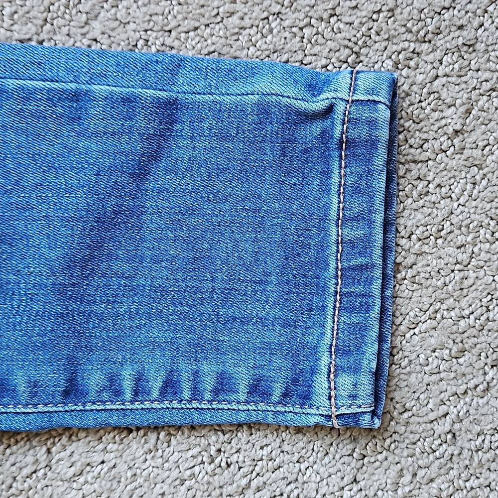 Wax Jean Distressed Skinny 1 (25) - Picture 4 of 5